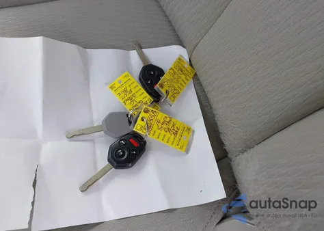 2010 Subaru Outback 2.5I Premium from USA, damaged, VIN 4S4BRBEC6A3326944